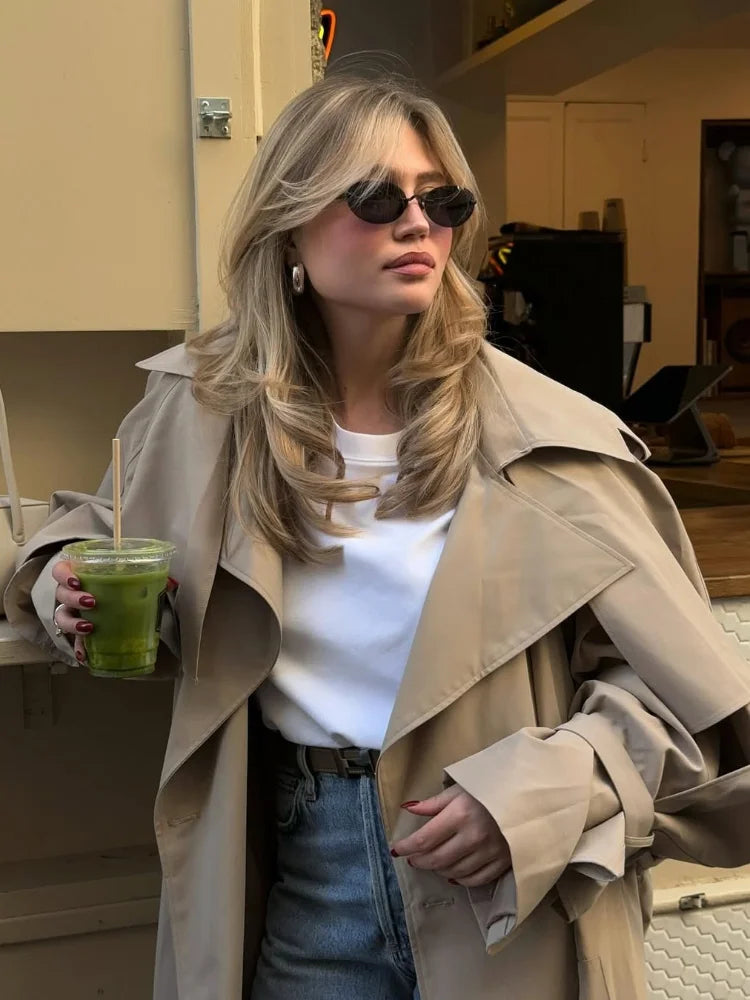 Clara Elegant trench coat